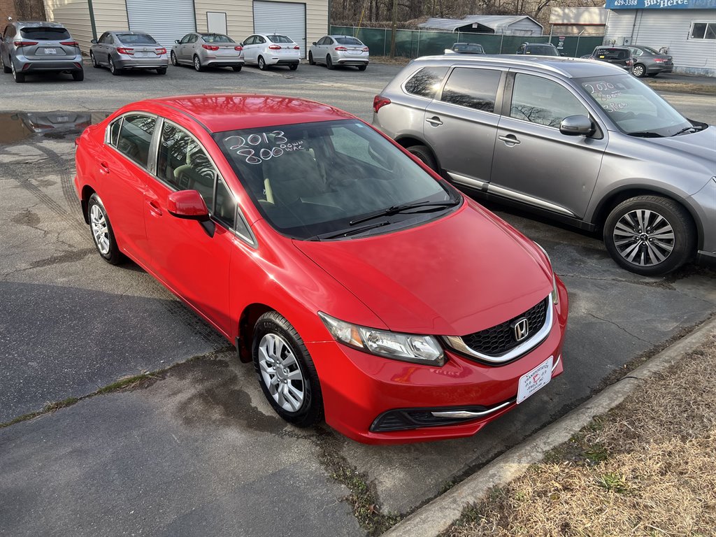 2013 Honda Civic LX Auto's photo