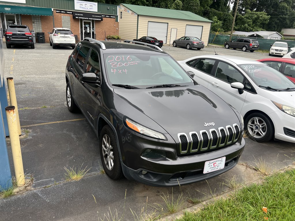 2016 Jeep Cherokee Latitude 4X4's photo
